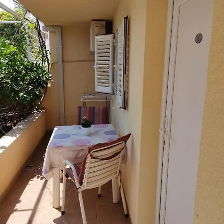 Anna 2* דוברובניק