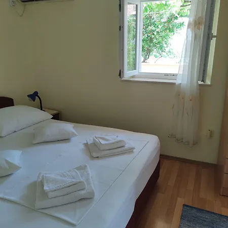 בית הארחה Anna 2*