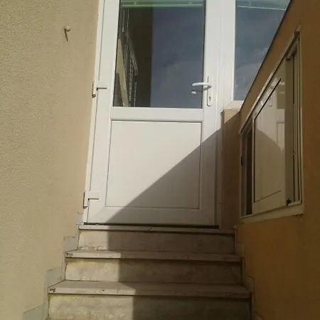 Anna Guest house 2*